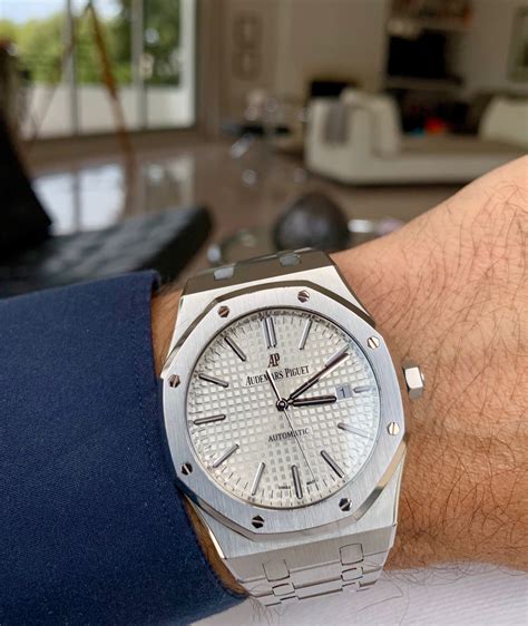 audemars piguet royal oak white.